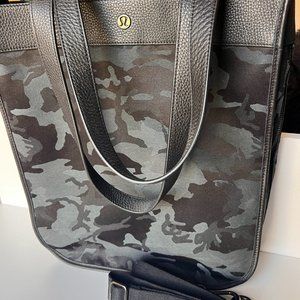 Lululemon Now and Always Tote *15L (Large Size) Jacquard Camo Obsidian / Black